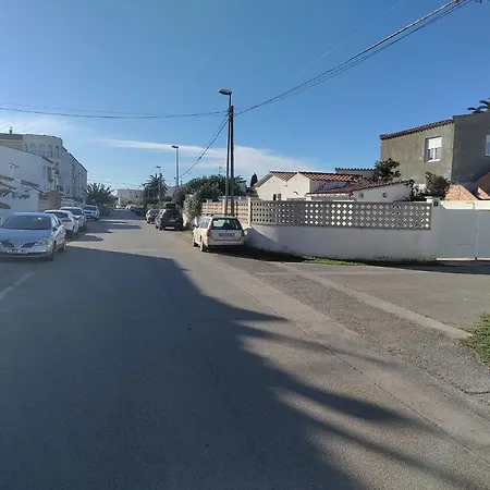 Дом отдыха 398-casa Con Piscina Privada Эмпуриабрава