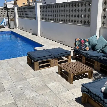Prázdninový dům 398-casa Con Piscina Privada